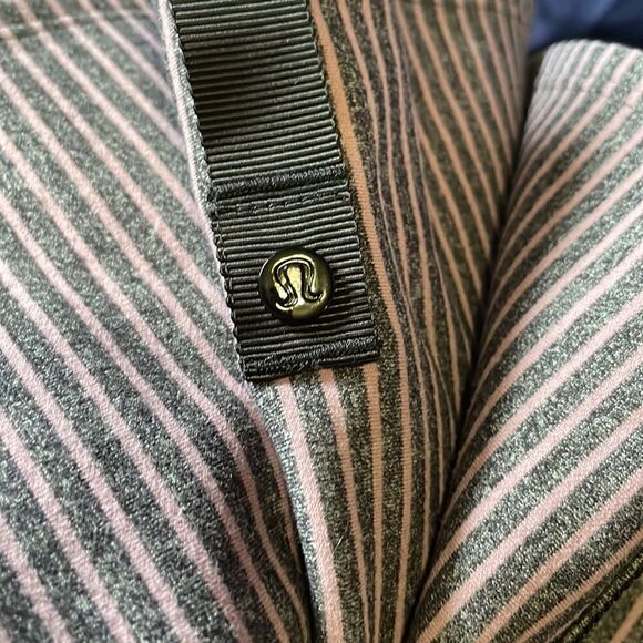 Lululemon Vinyasa Scarf *Rulu Hyper Stripe Mauvelous Heathered Black Gray - Picture 11 of 11